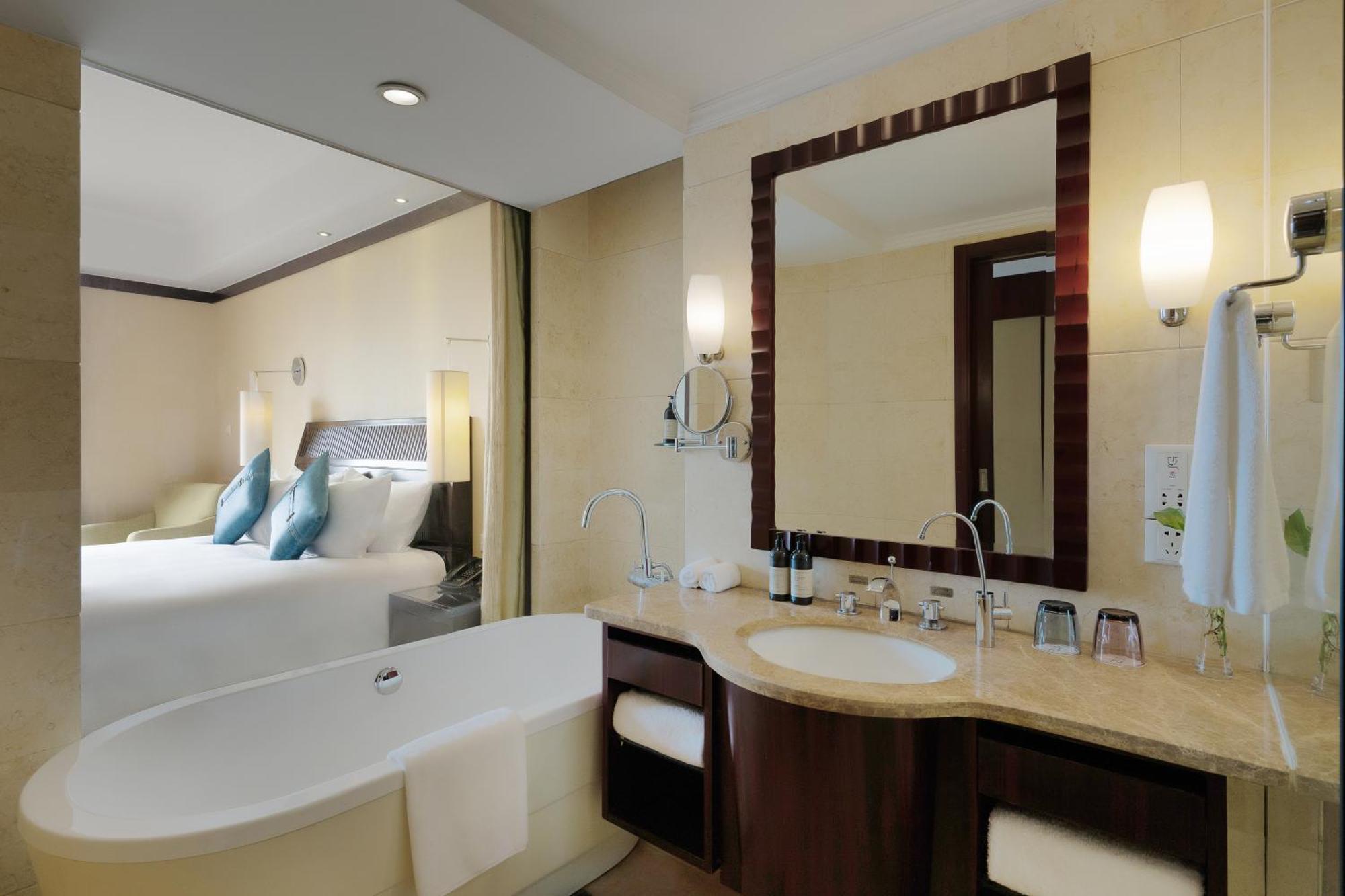 S&N Zhejiang Linhai International Hotel Ngoại thất bức ảnh
