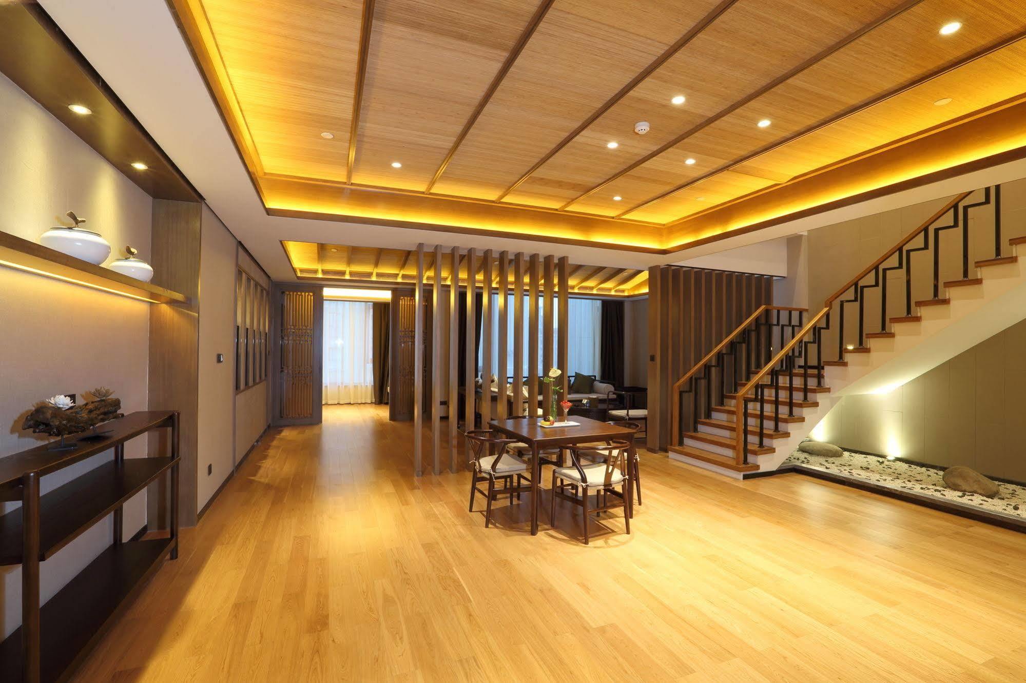 S&N Zhejiang Linhai International Hotel Ngoại thất bức ảnh
